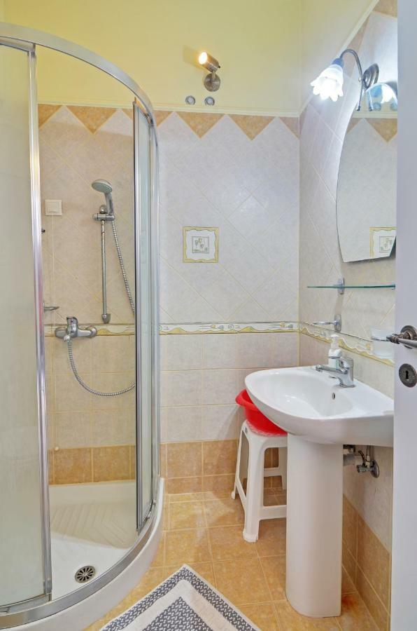 Nikos Sea View Apartments アダマス エクステリア 写真