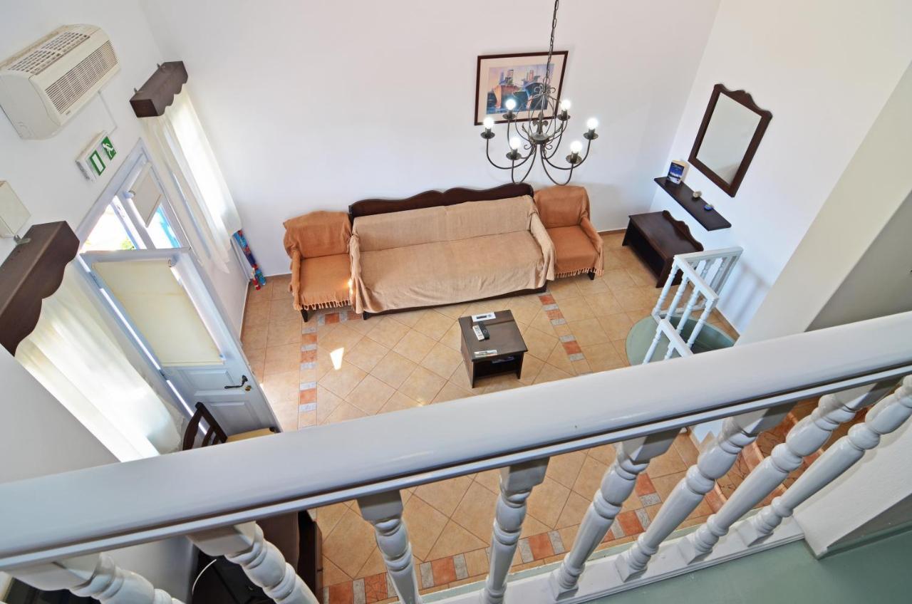 Nikos Sea View Apartments アダマス エクステリア 写真