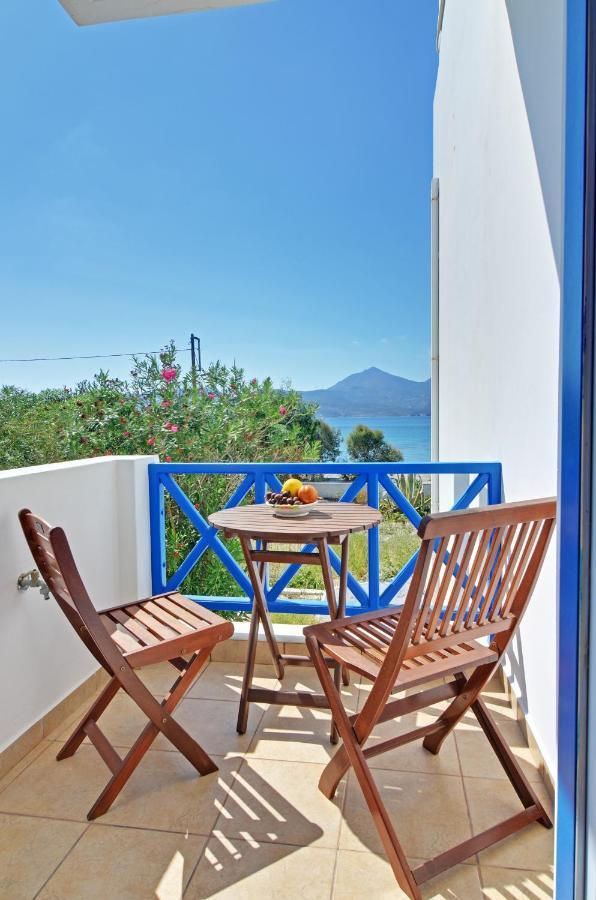 Nikos Sea View Apartments アダマス エクステリア 写真