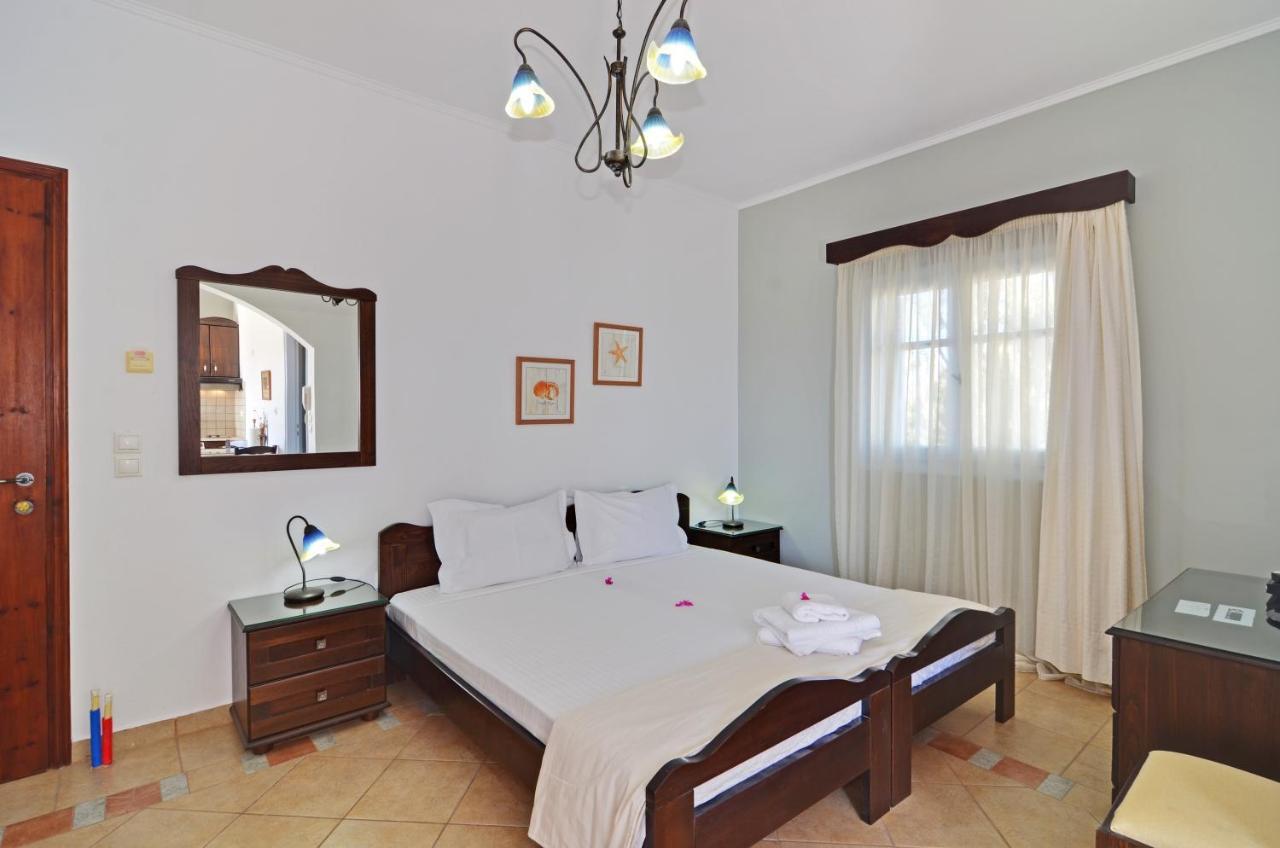 Nikos Sea View Apartments アダマス エクステリア 写真