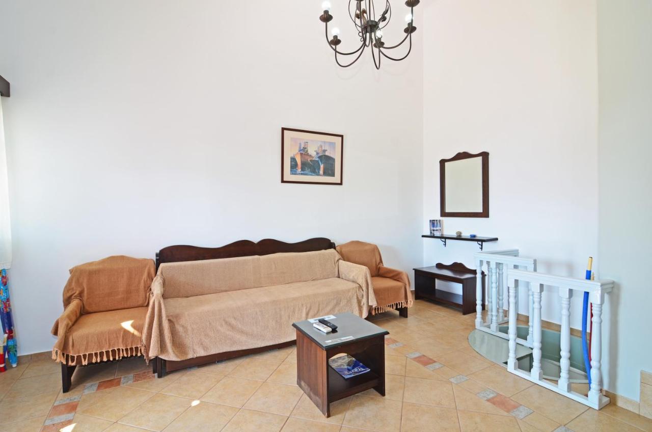 Nikos Sea View Apartments アダマス エクステリア 写真